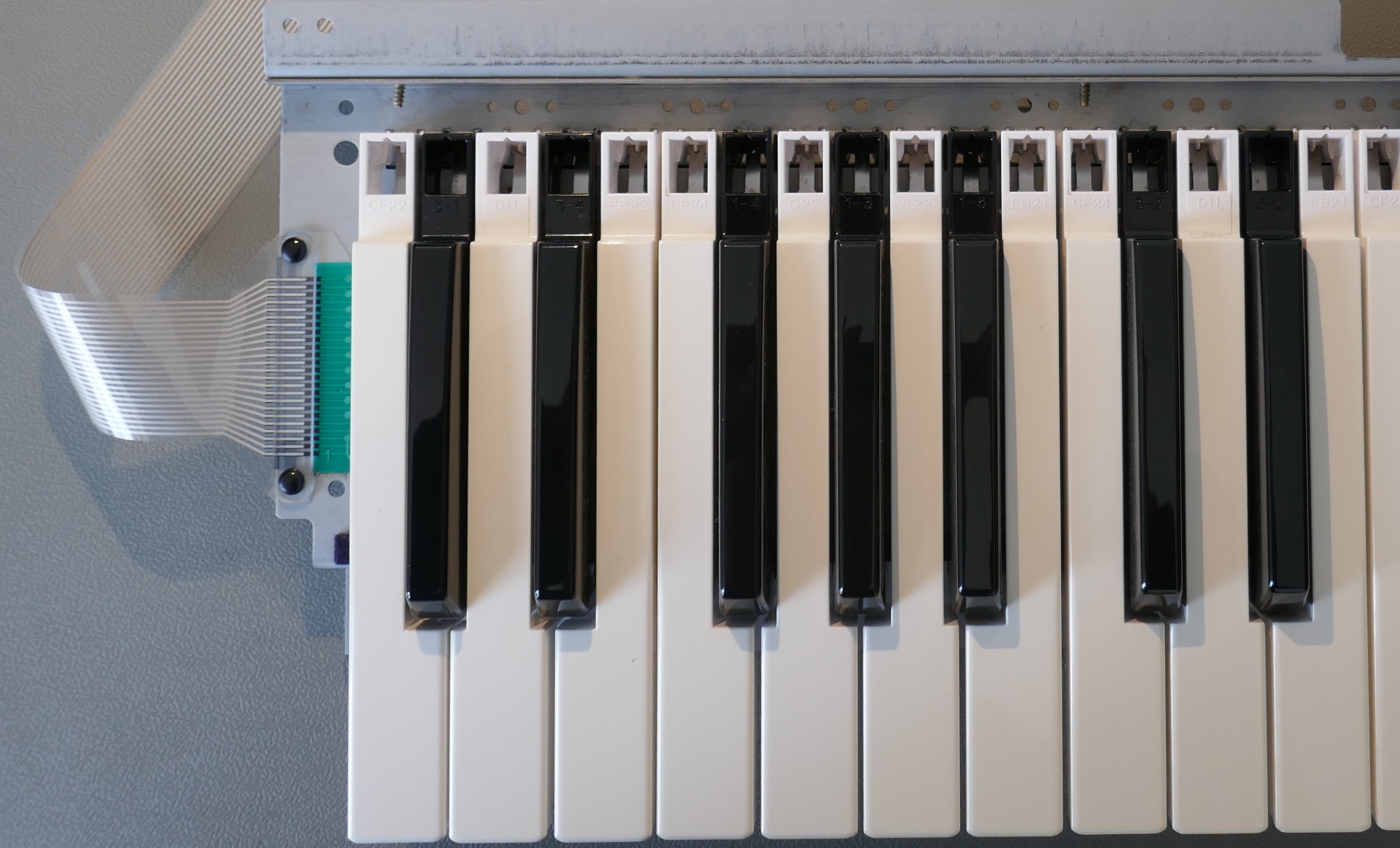 04-KeyboardAssemblyFree